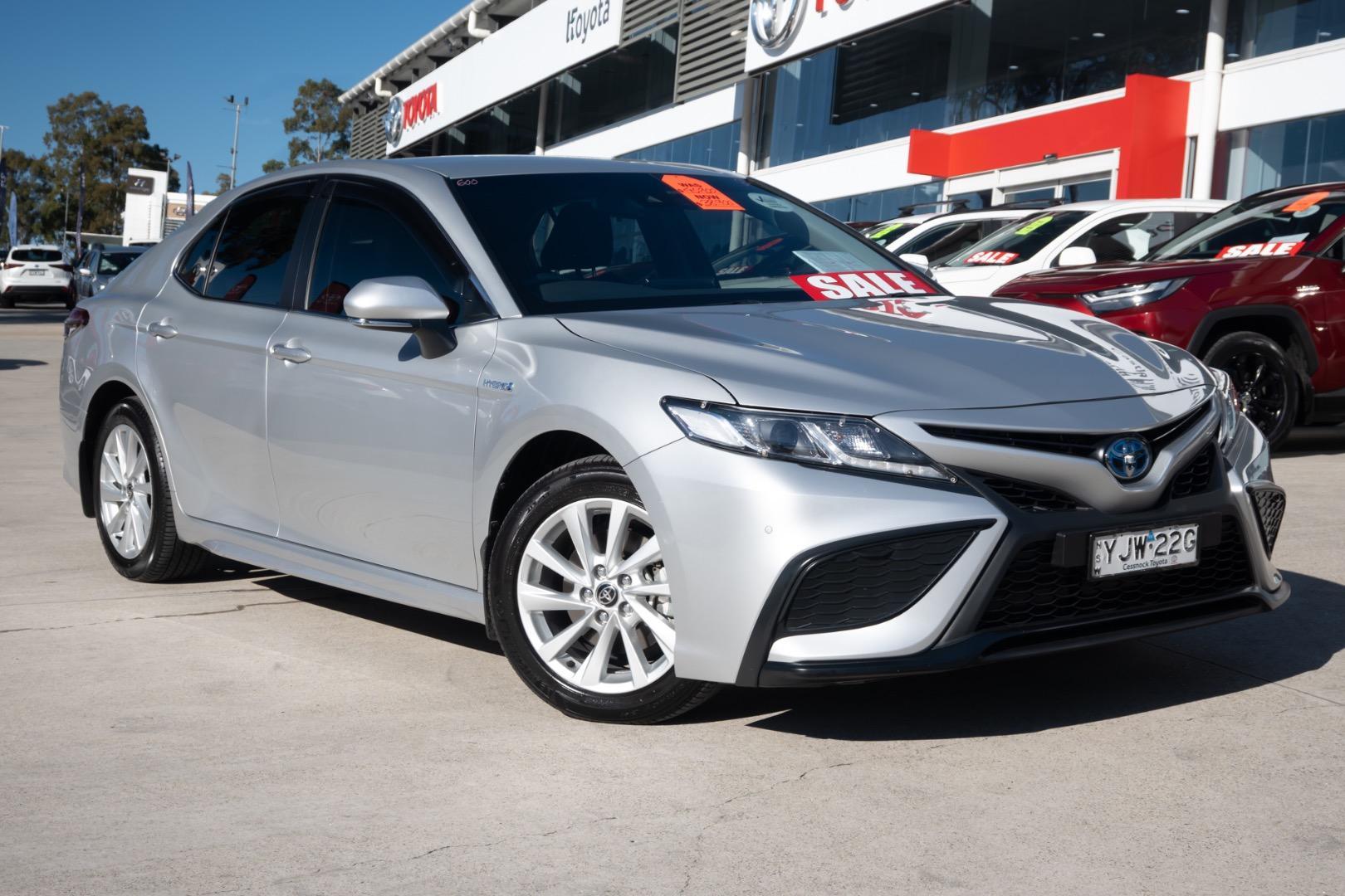 2021 Toyota Camry Ascent Sport in Silver