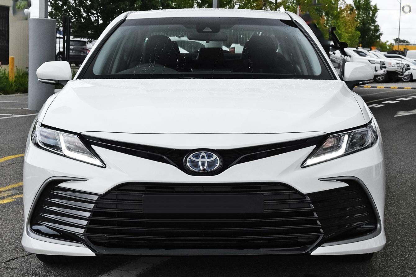 2022 Toyota Camry Ascent in White