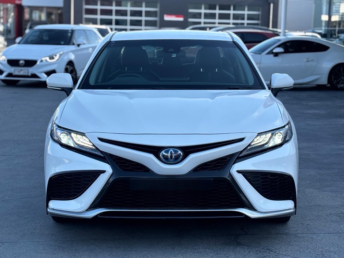 2021 Toyota Camry SX in White