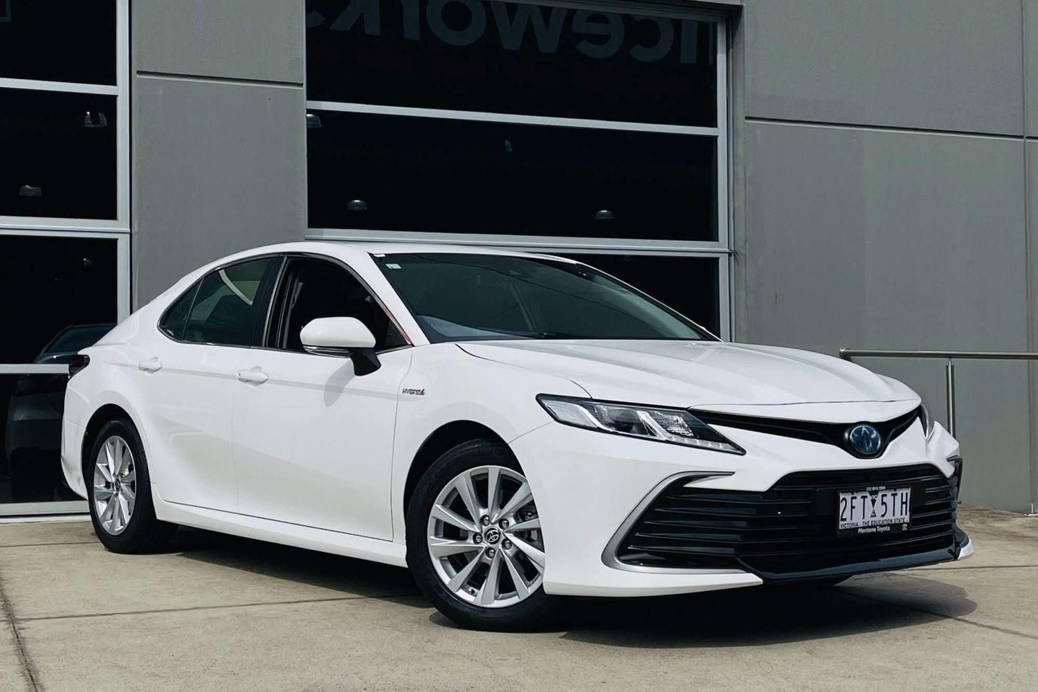 2023 Toyota Camry Ascent in White