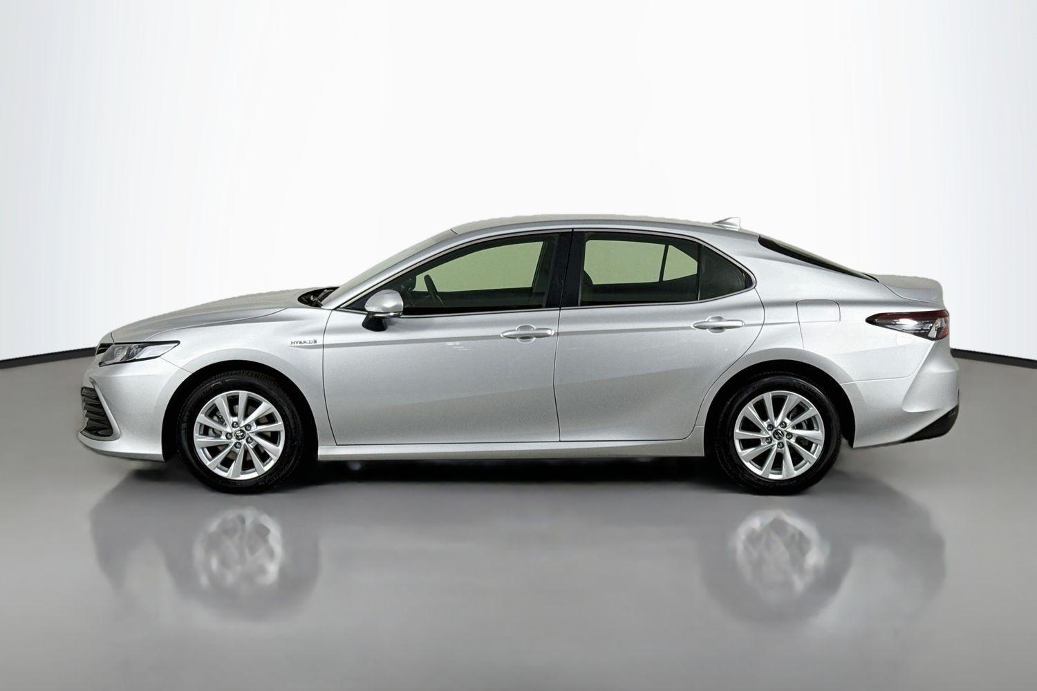 2023 Toyota Camry Ascent in Silver