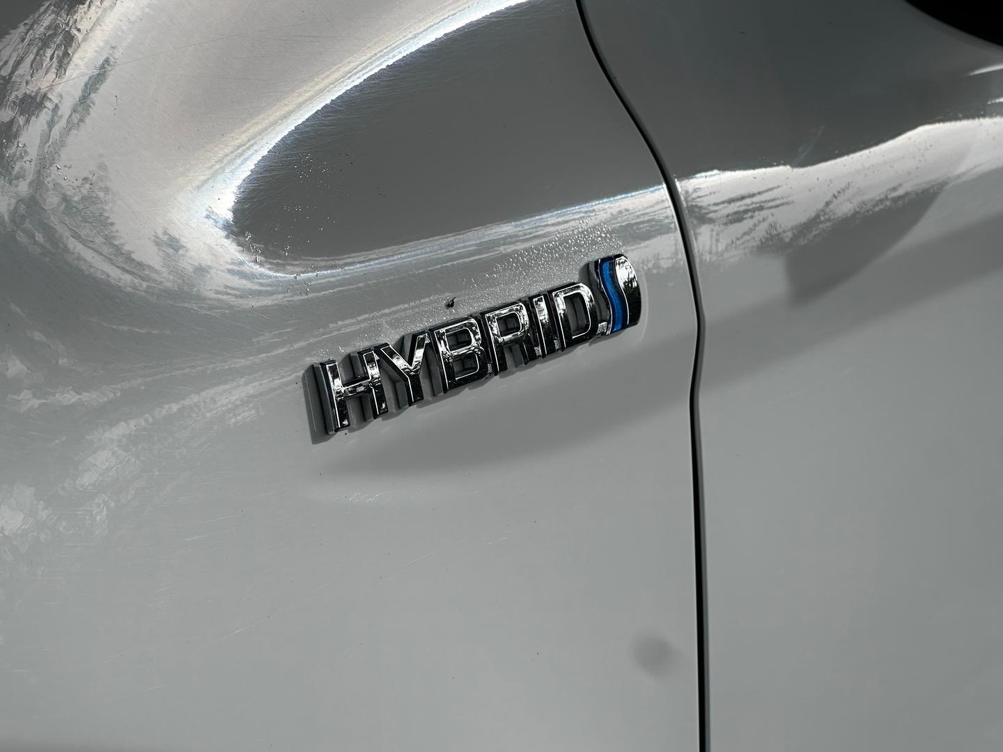 2023 Toyota Camry Ascent Sport in White