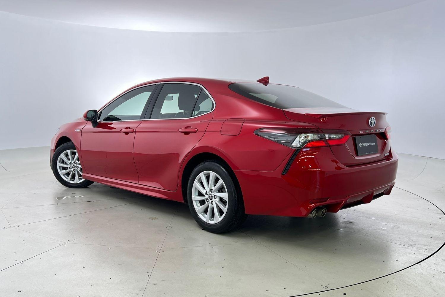2022 Toyota Camry Ascent Sport in Red
