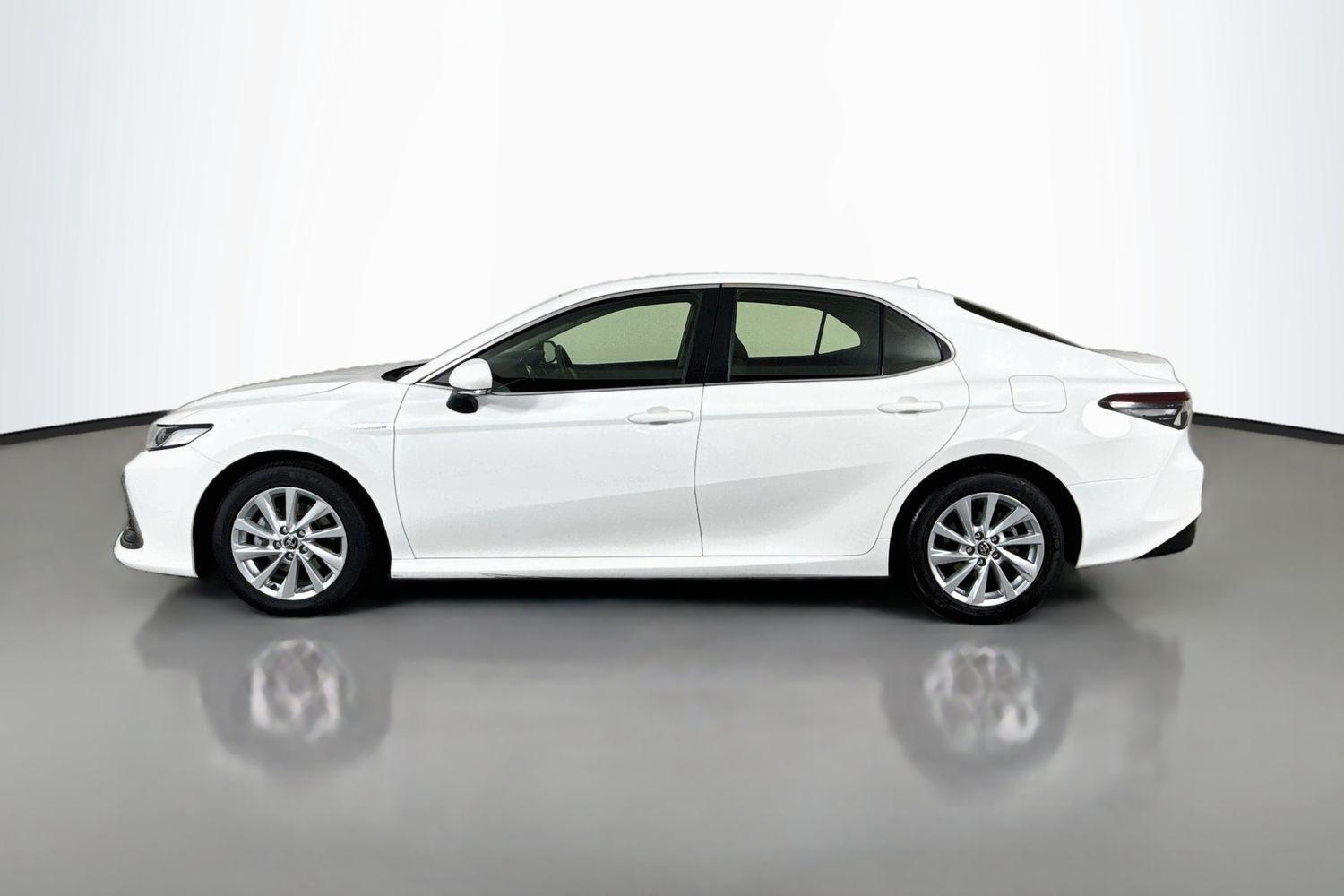 2022 Toyota Camry Ascent in White