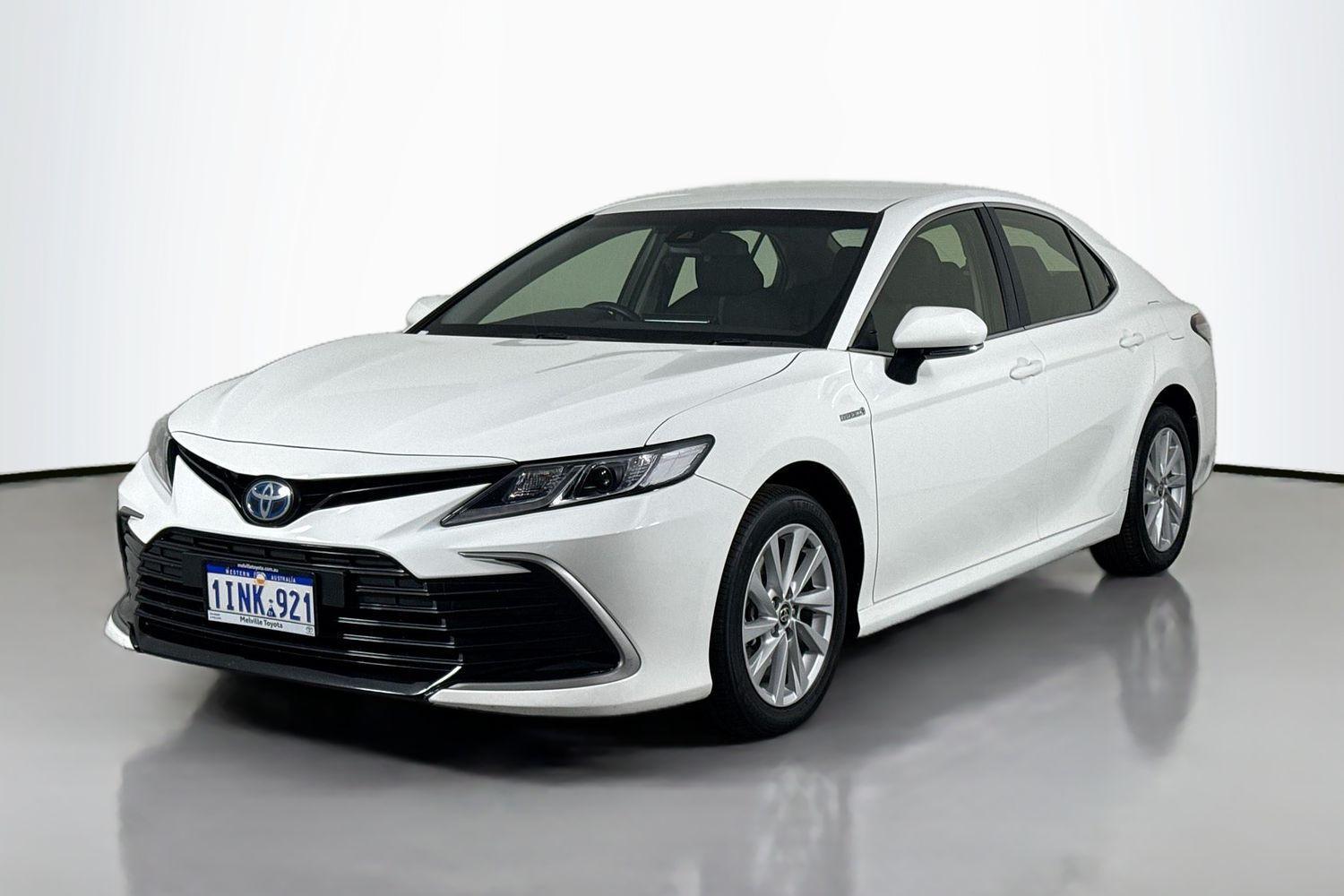 2023 Toyota Camry Ascent in White