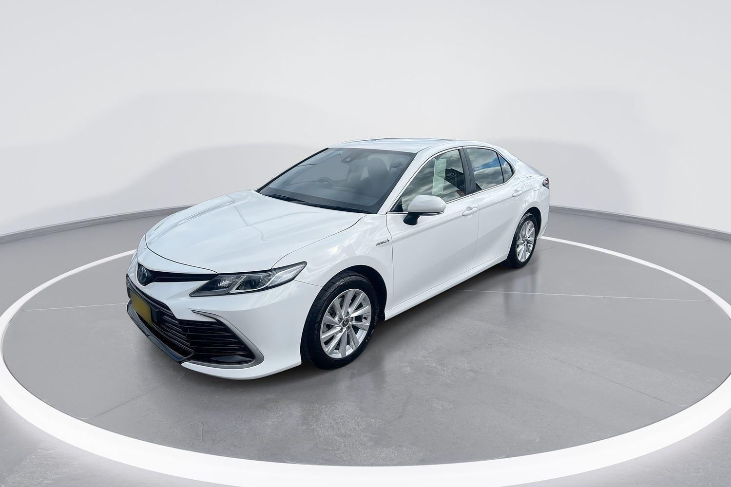 2024 Toyota Camry Ascent in White