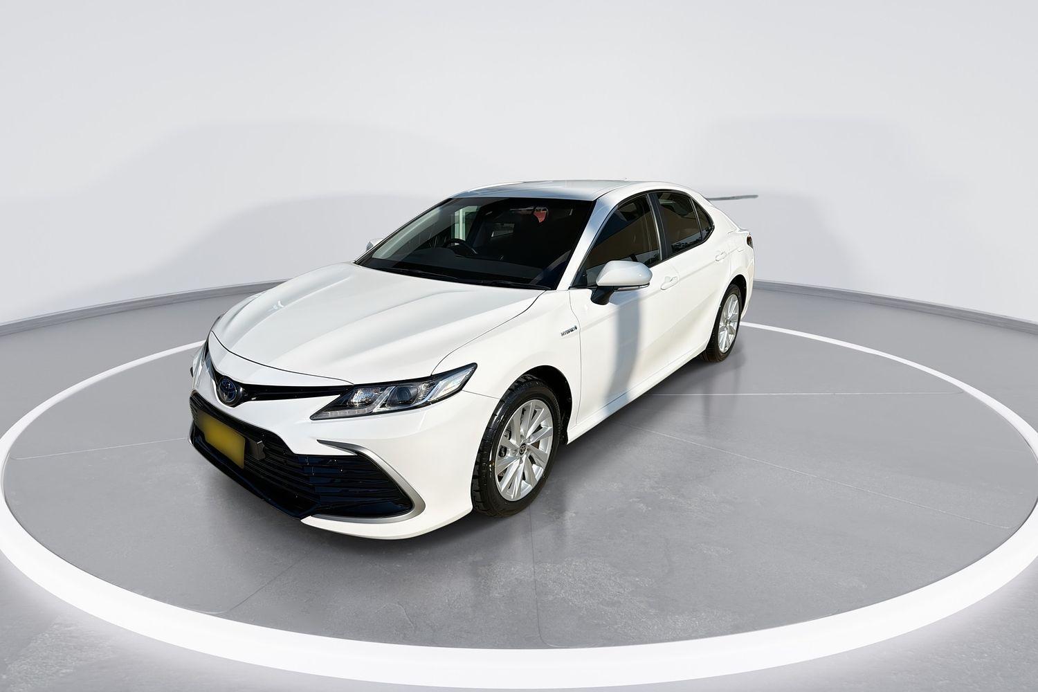 2024 Toyota Camry Ascent in White