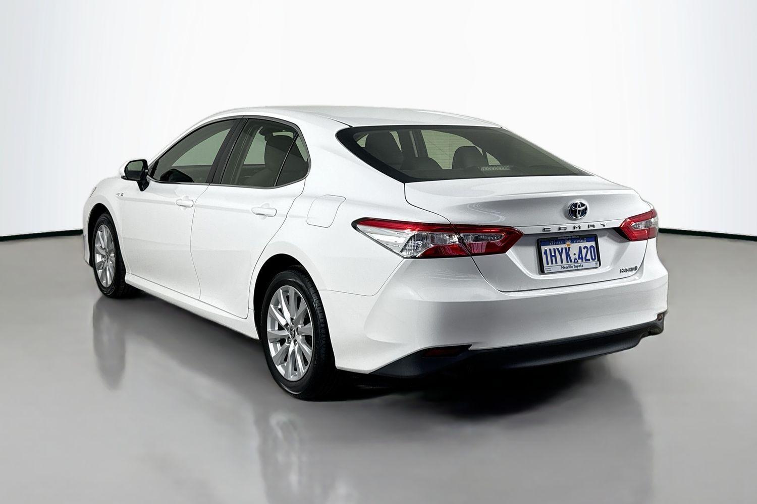 2020 Toyota Camry Ascent in White