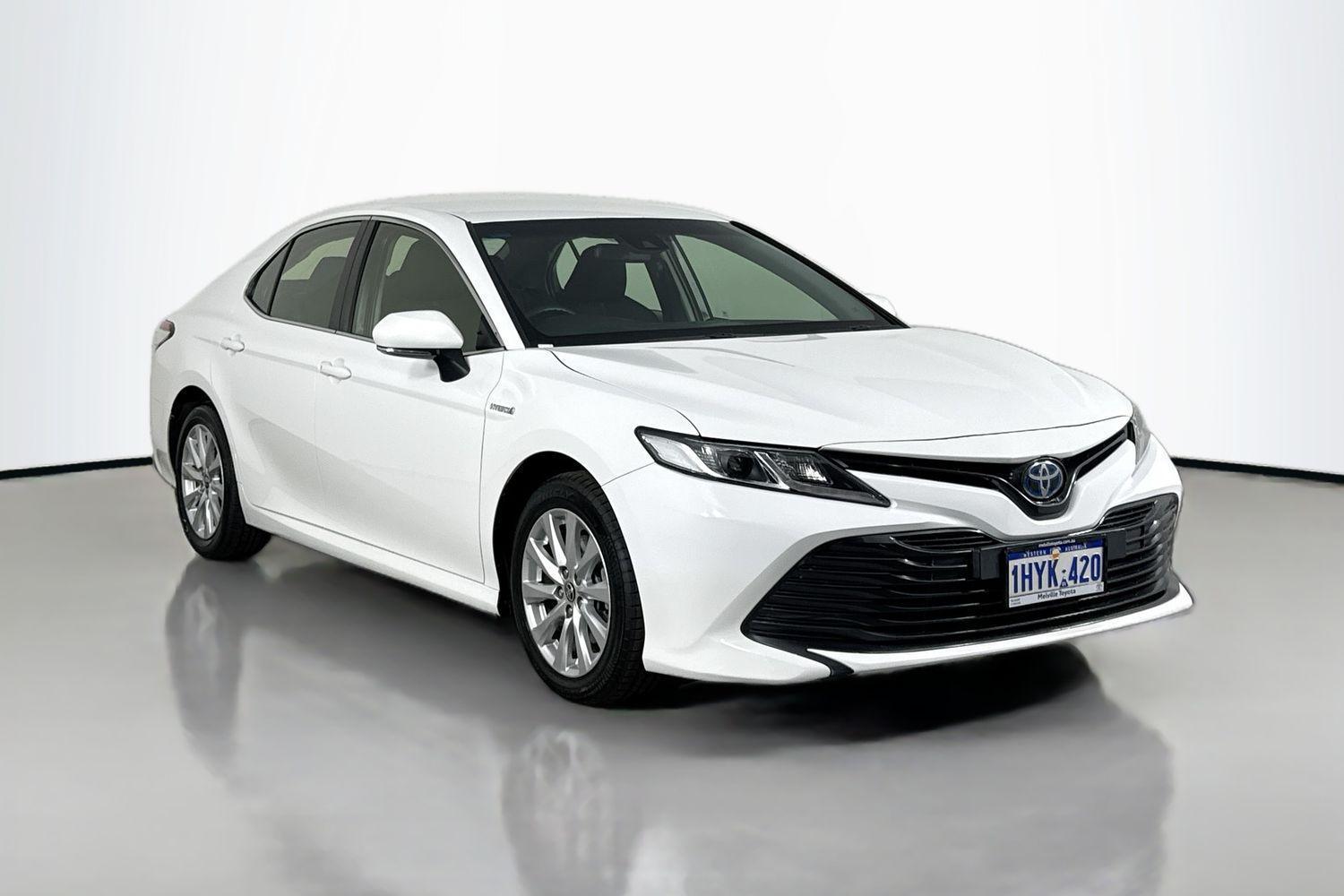 2020 Toyota Camry Ascent in White