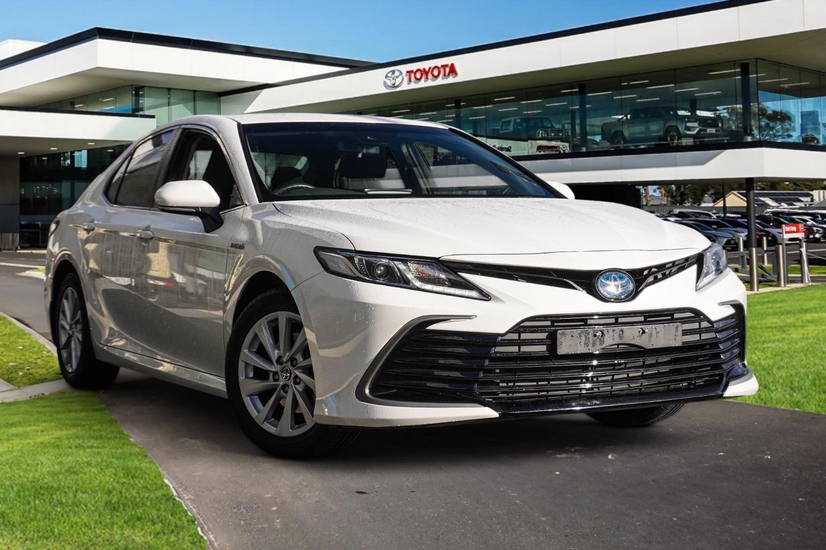 2022 Toyota Camry Ascent in White