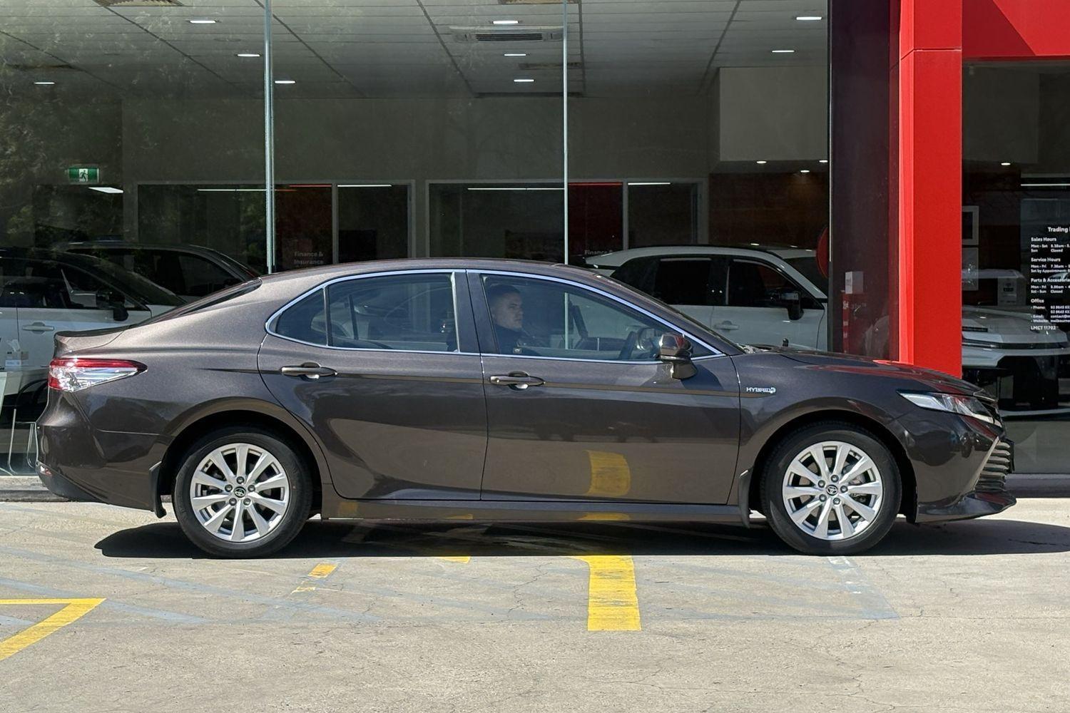 2021 Toyota Camry Ascent in Bronze