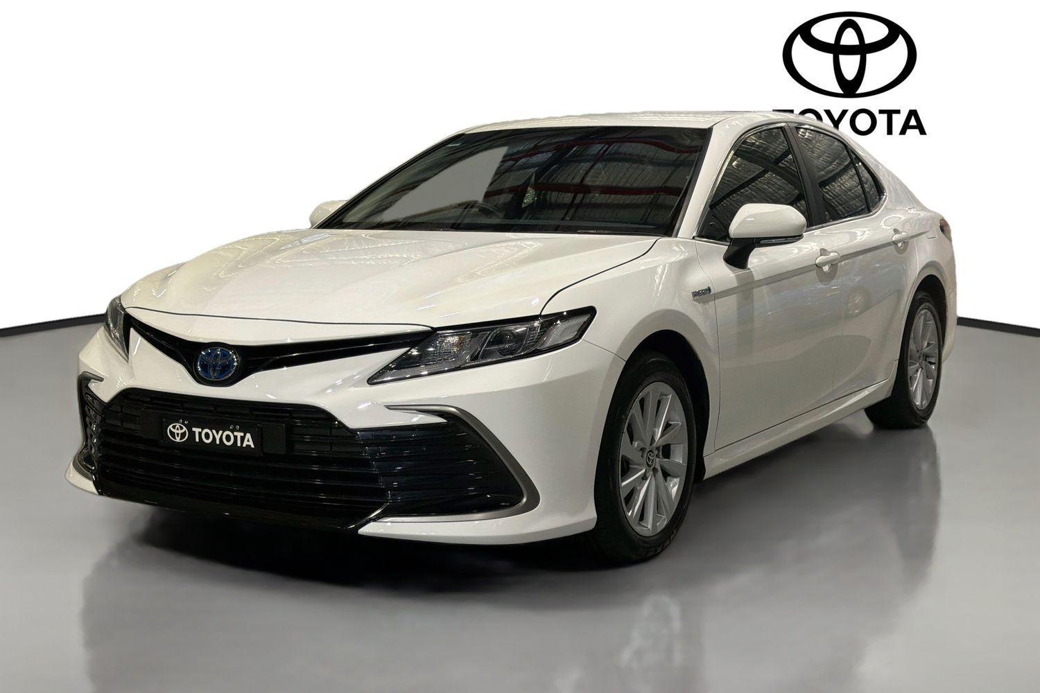 2023 Toyota Camry Ascent in White