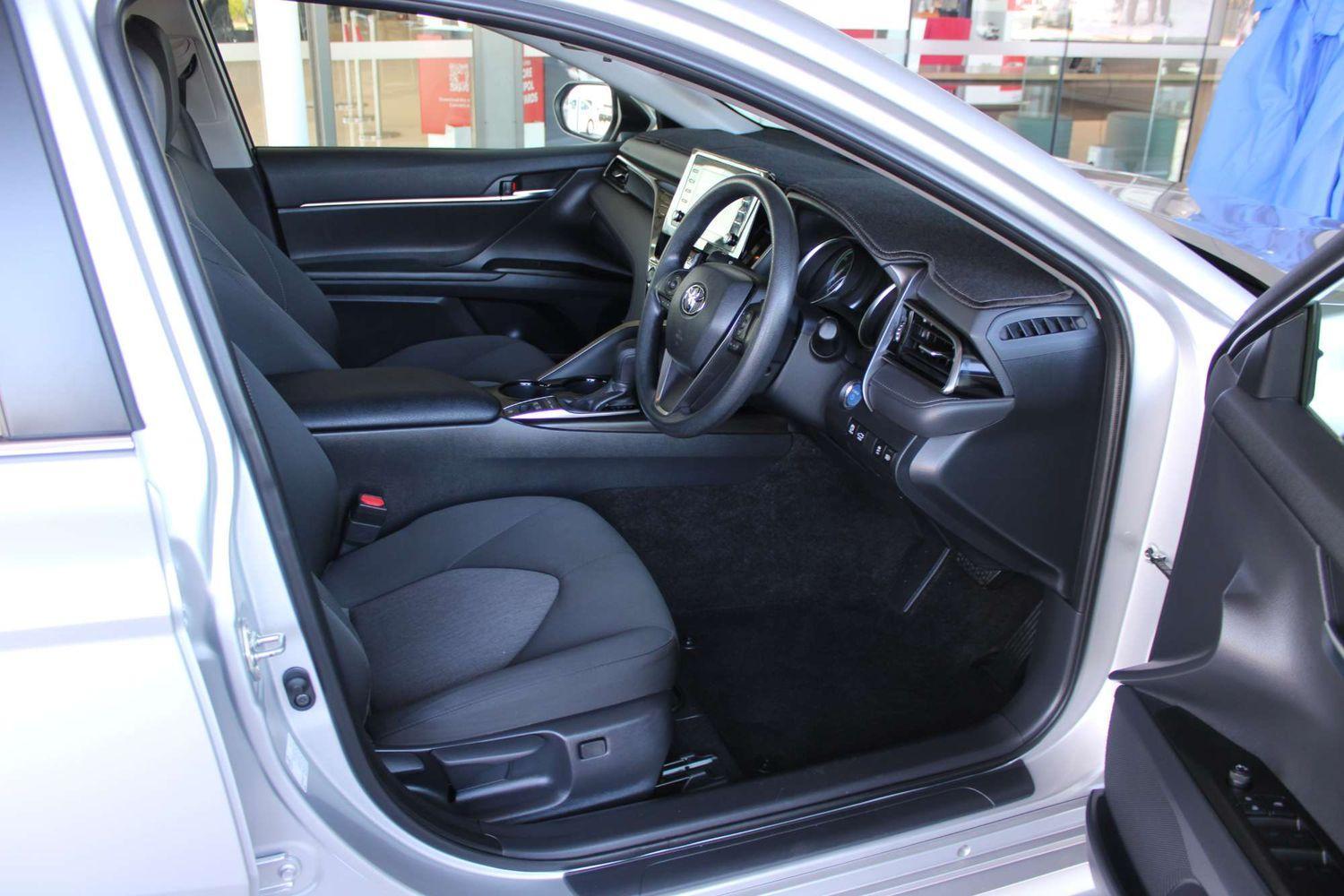 2023 Toyota Camry Ascent in Silver