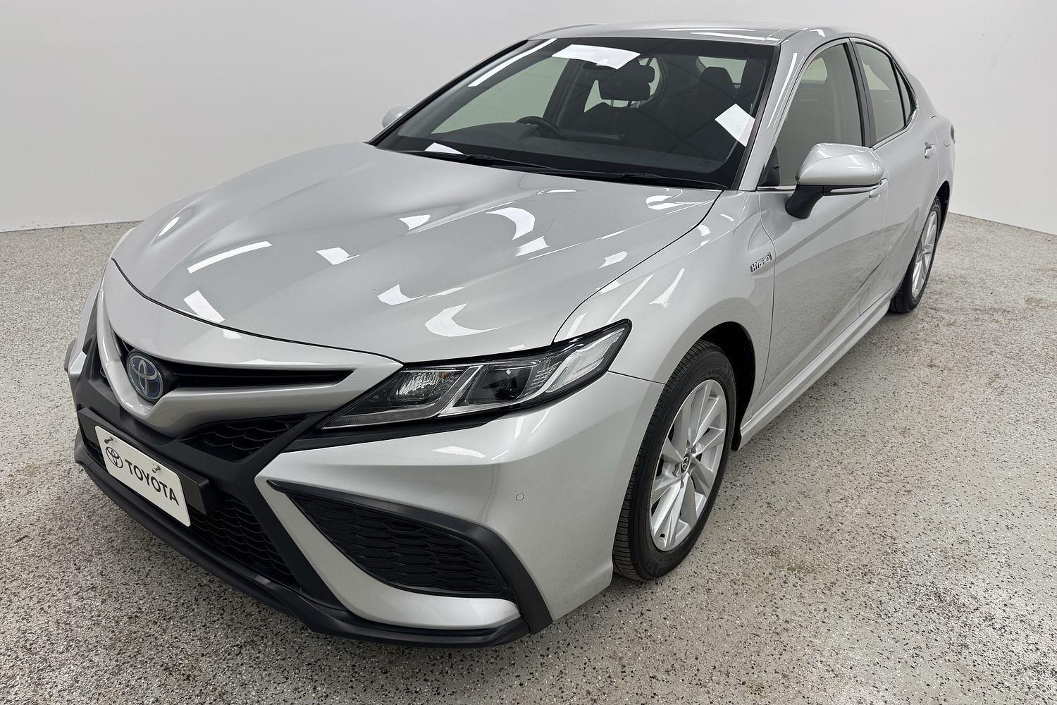 2024 Toyota Camry Ascent Sport in Silver