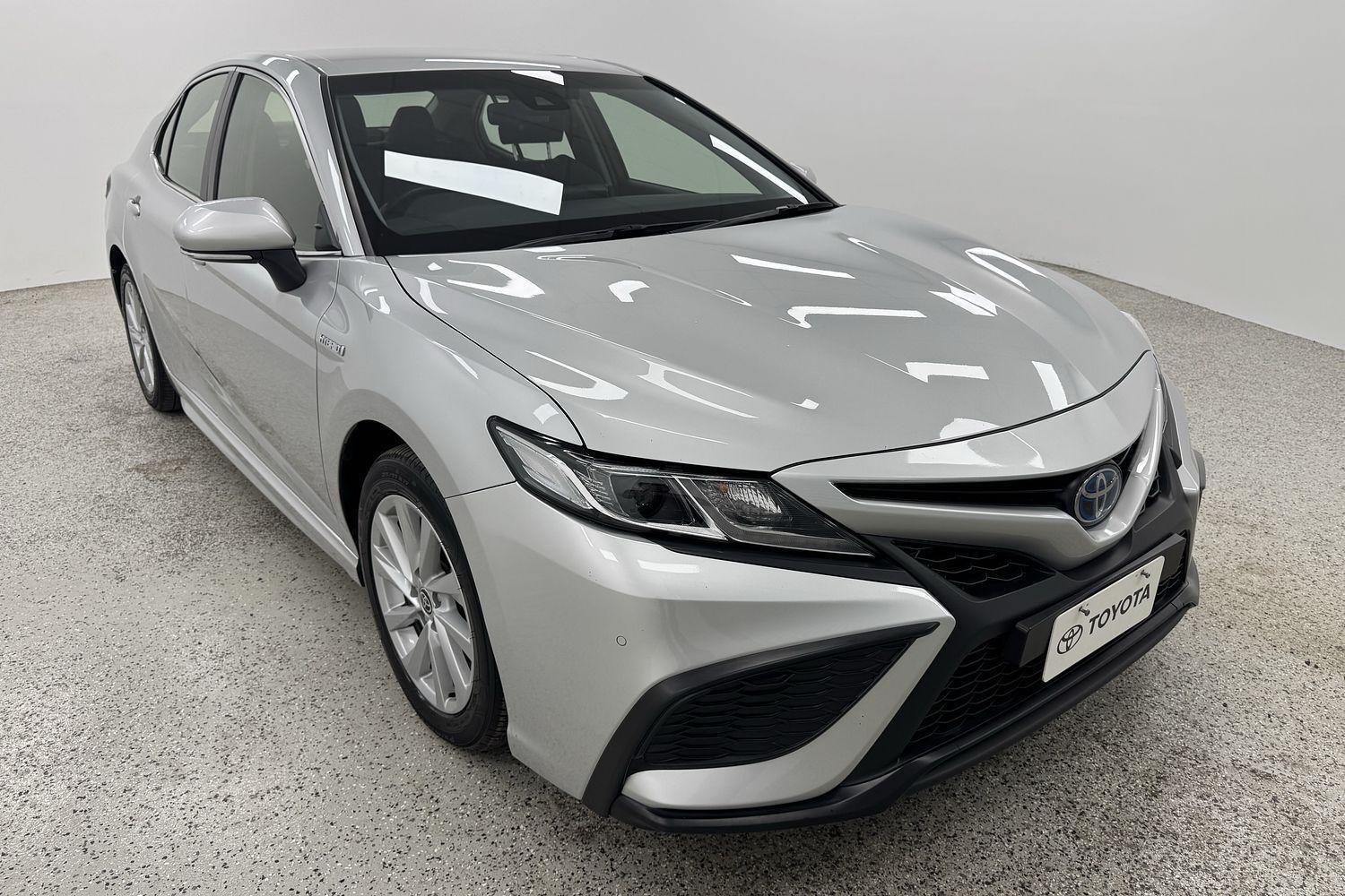 2024 Toyota Camry Ascent Sport in Silver