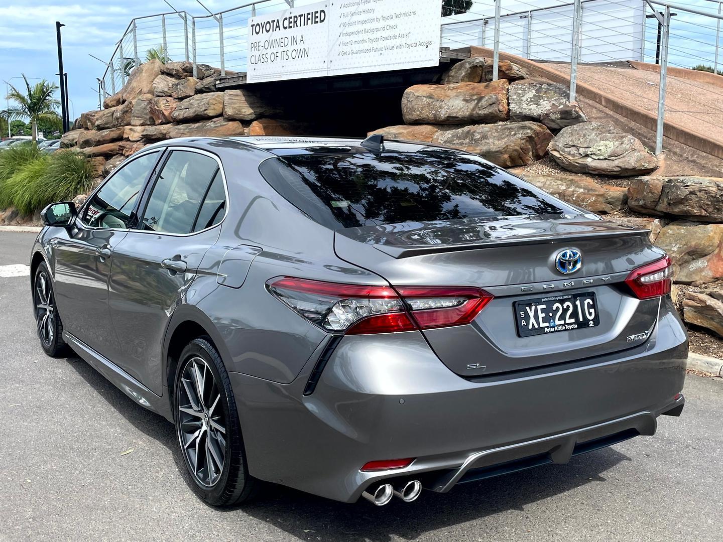 2024 Toyota Camry SL in Silver