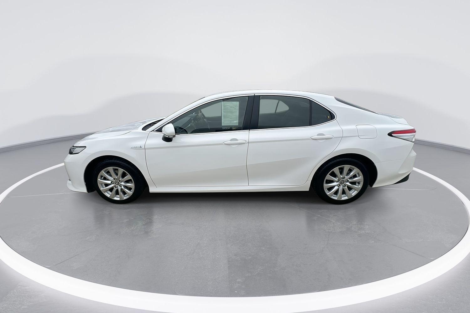2021 Toyota Camry Ascent in White