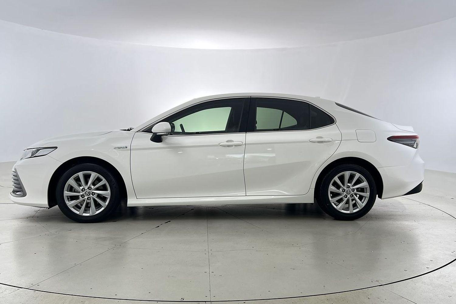 2021 Toyota Camry Ascent in White