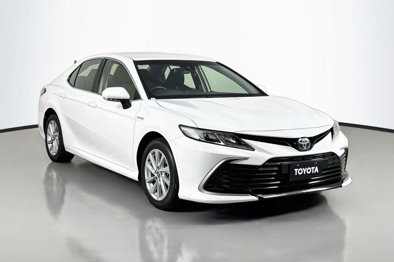 2023 Toyota Camry Ascent in White