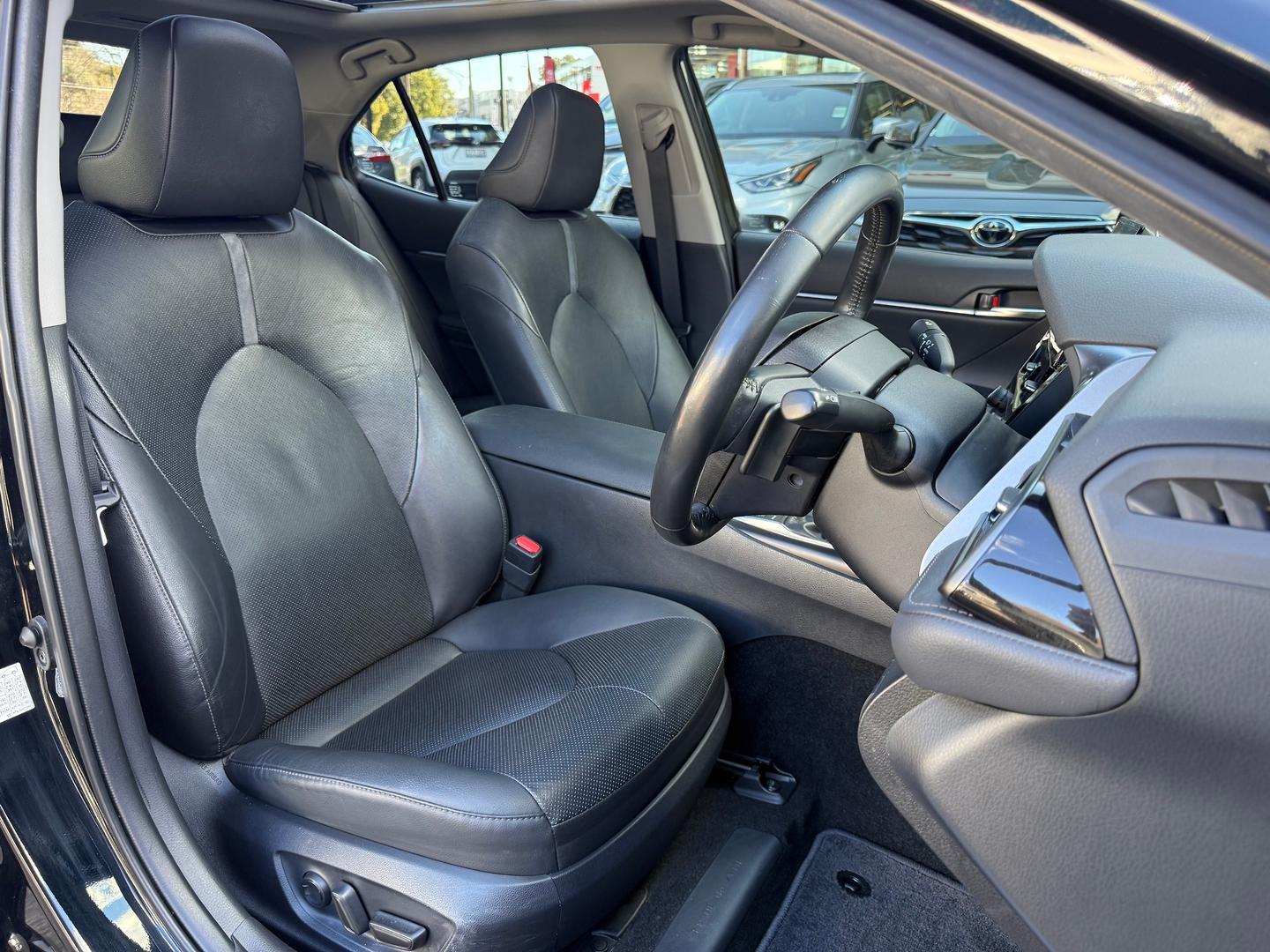 2021 Toyota Camry SL in Black