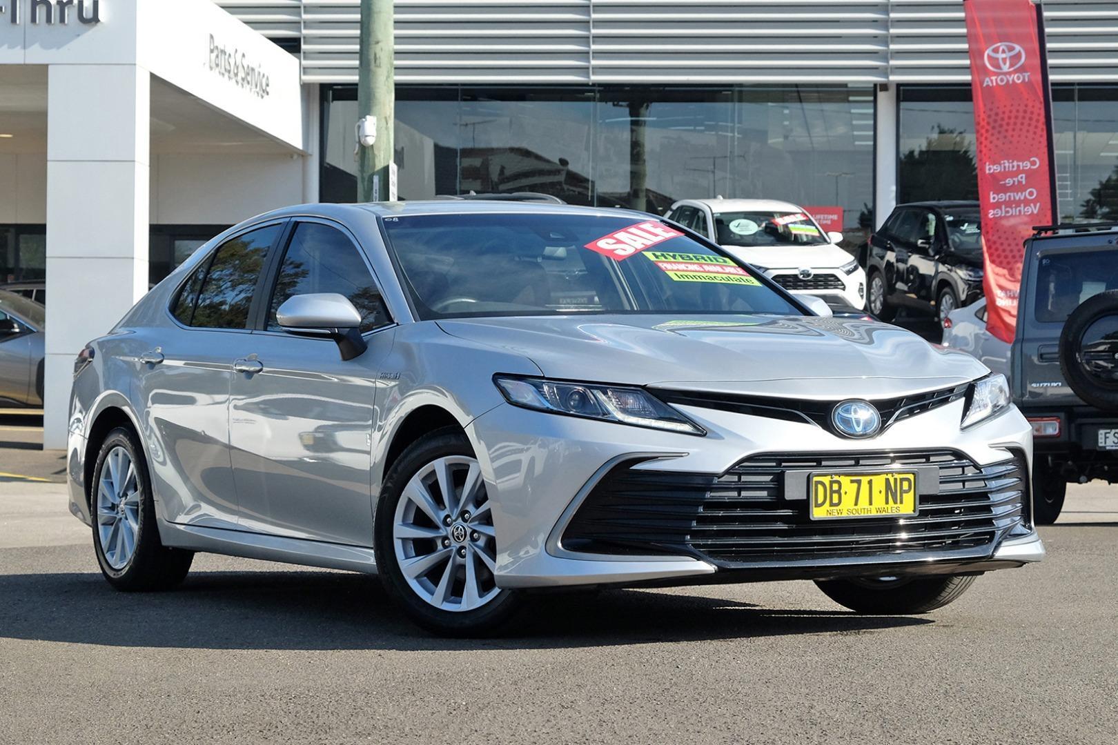2021 Toyota Camry Ascent in Silver
