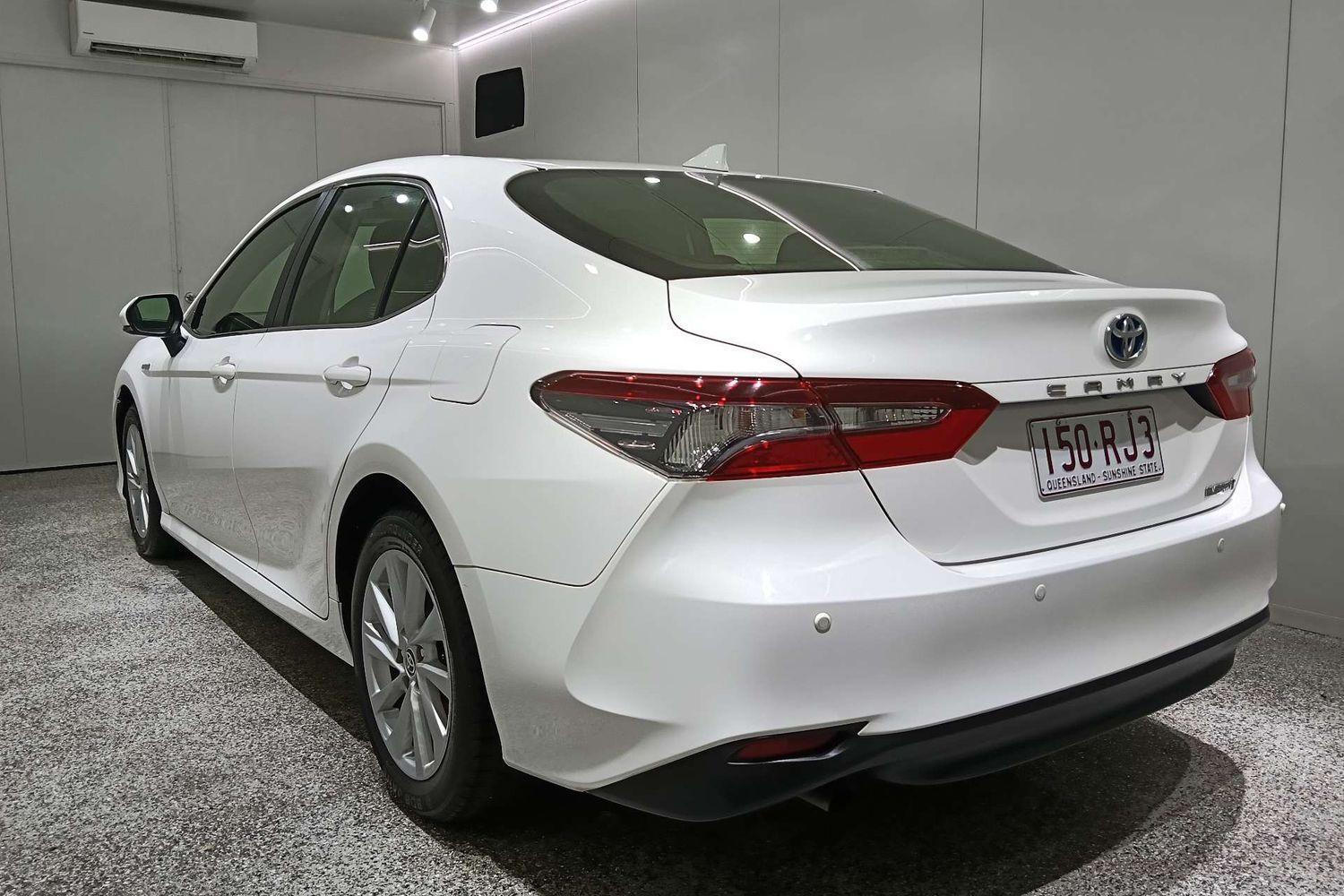 2022 Toyota Camry Ascent in White