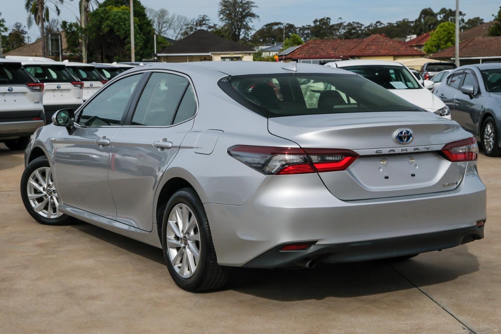 2022 Toyota Camry Ascent in Silver