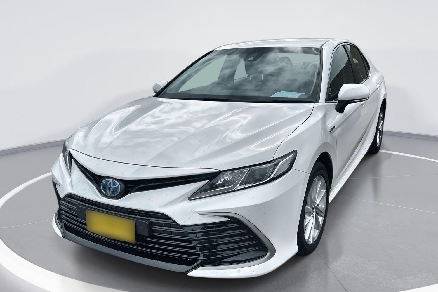 2023 Toyota Camry Ascent in White