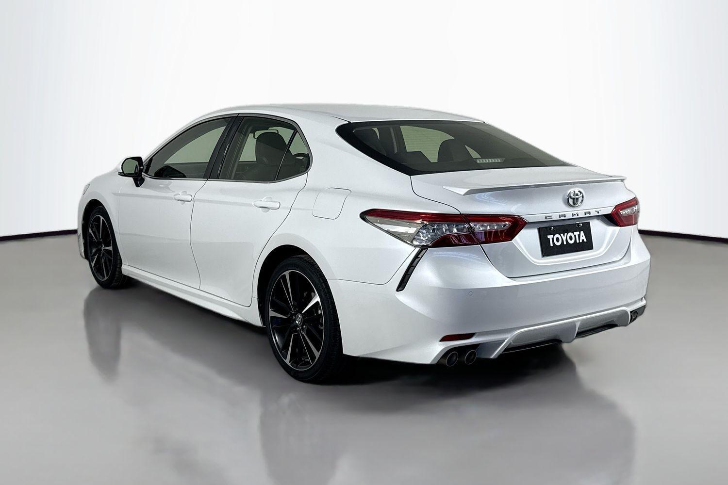 2018 Toyota Camry SX in White