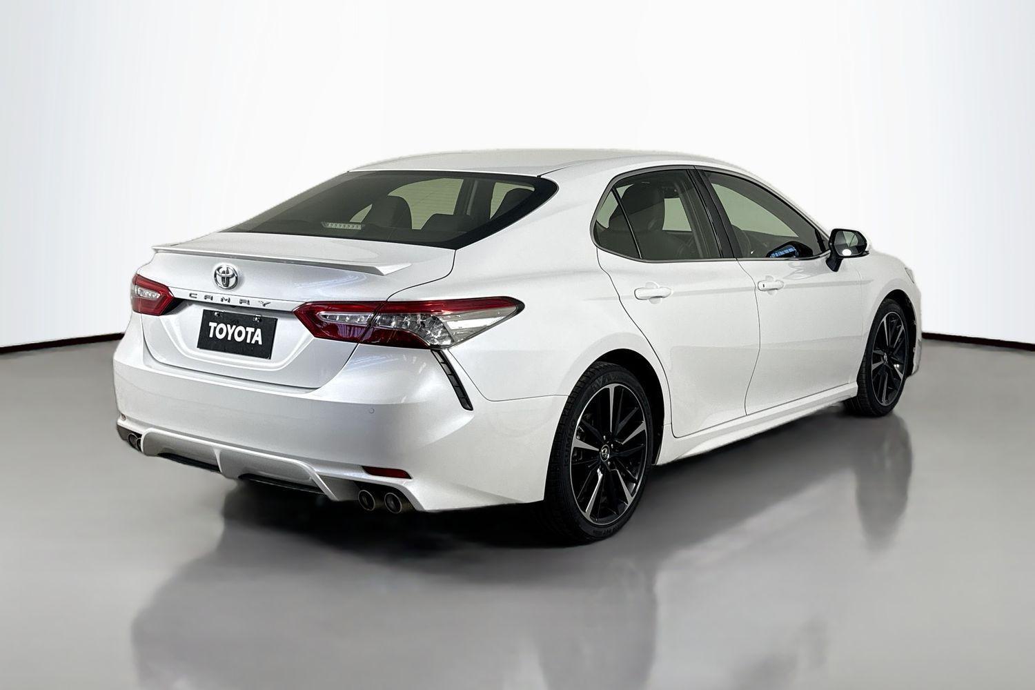 2018 Toyota Camry SX in White