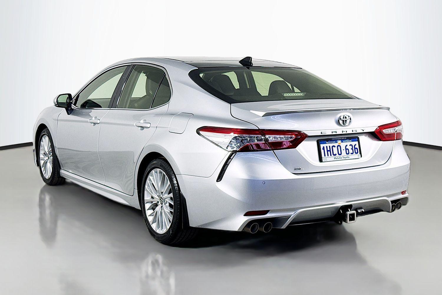 2020 Toyota Camry SL in Silver