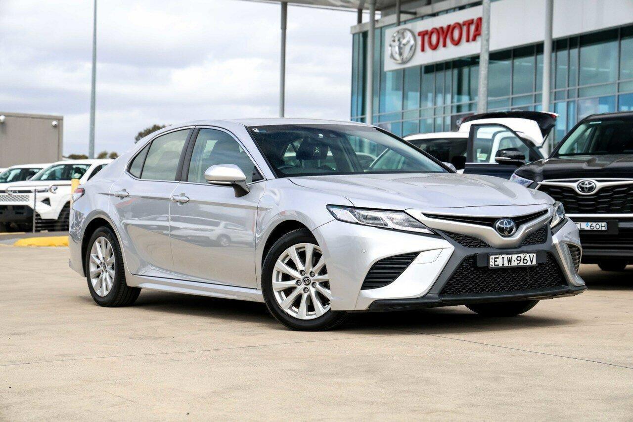 2020 Toyota Camry Ascent Sport in Silver