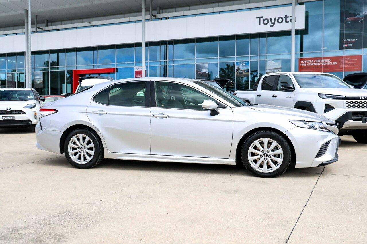 2020 Toyota Camry Ascent Sport in Silver