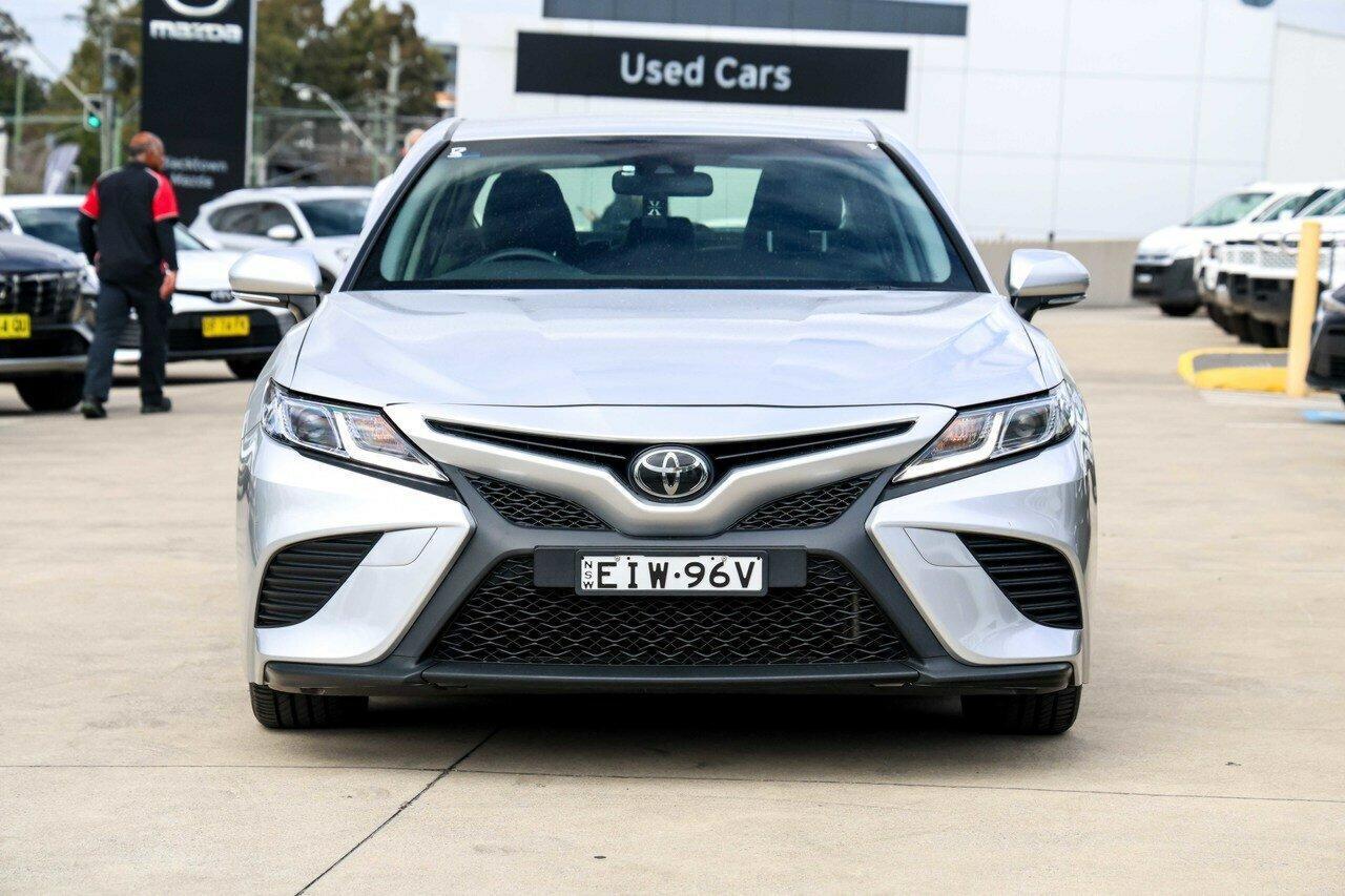 2020 Toyota Camry Ascent Sport in Silver