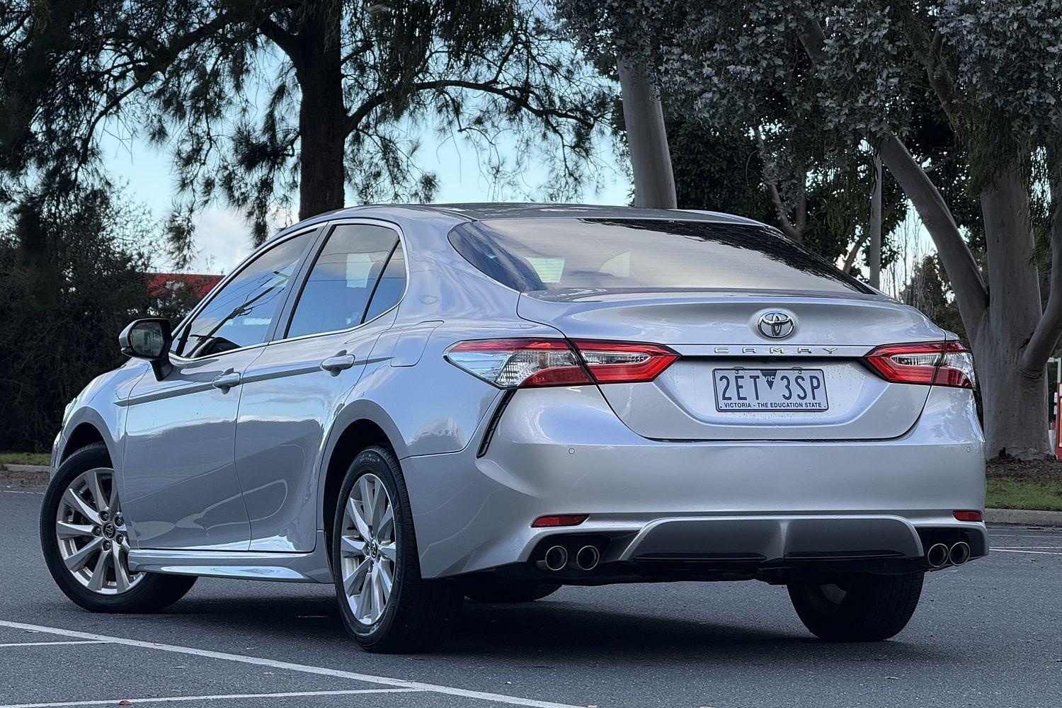 2020 Toyota Camry Ascent Sport in Silver