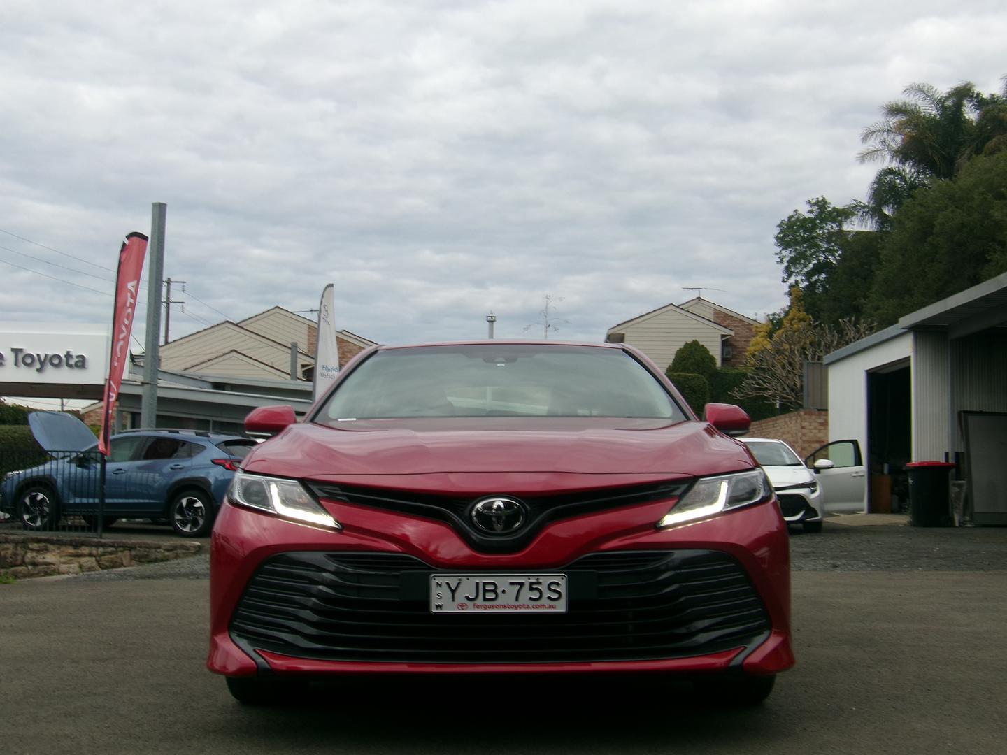 2019 Toyota Camry Ascent in Red