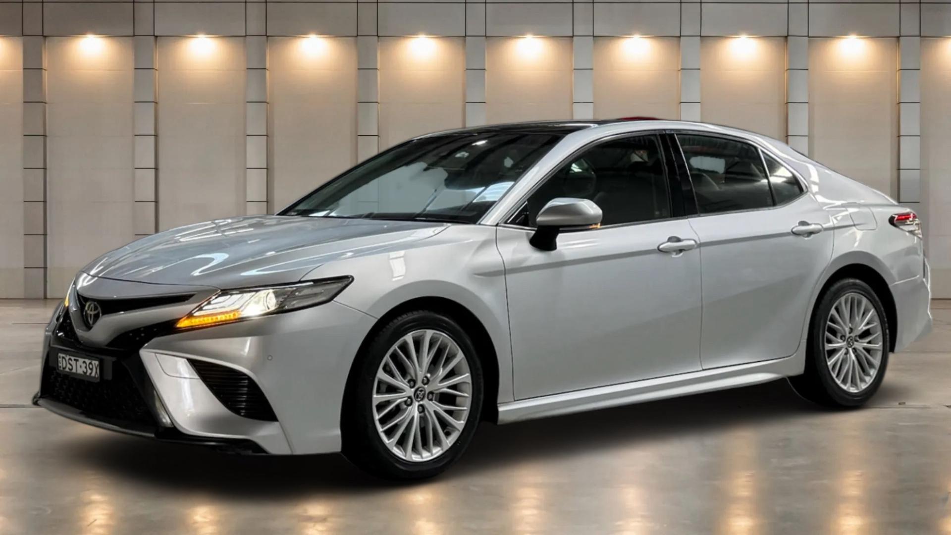 2017 Toyota Camry SL in Silver