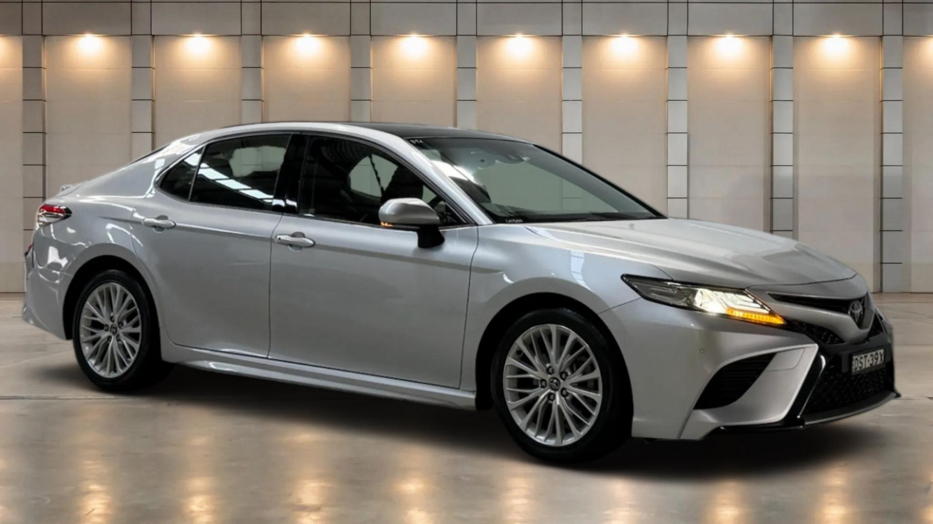 2017 Toyota Camry SL in Silver