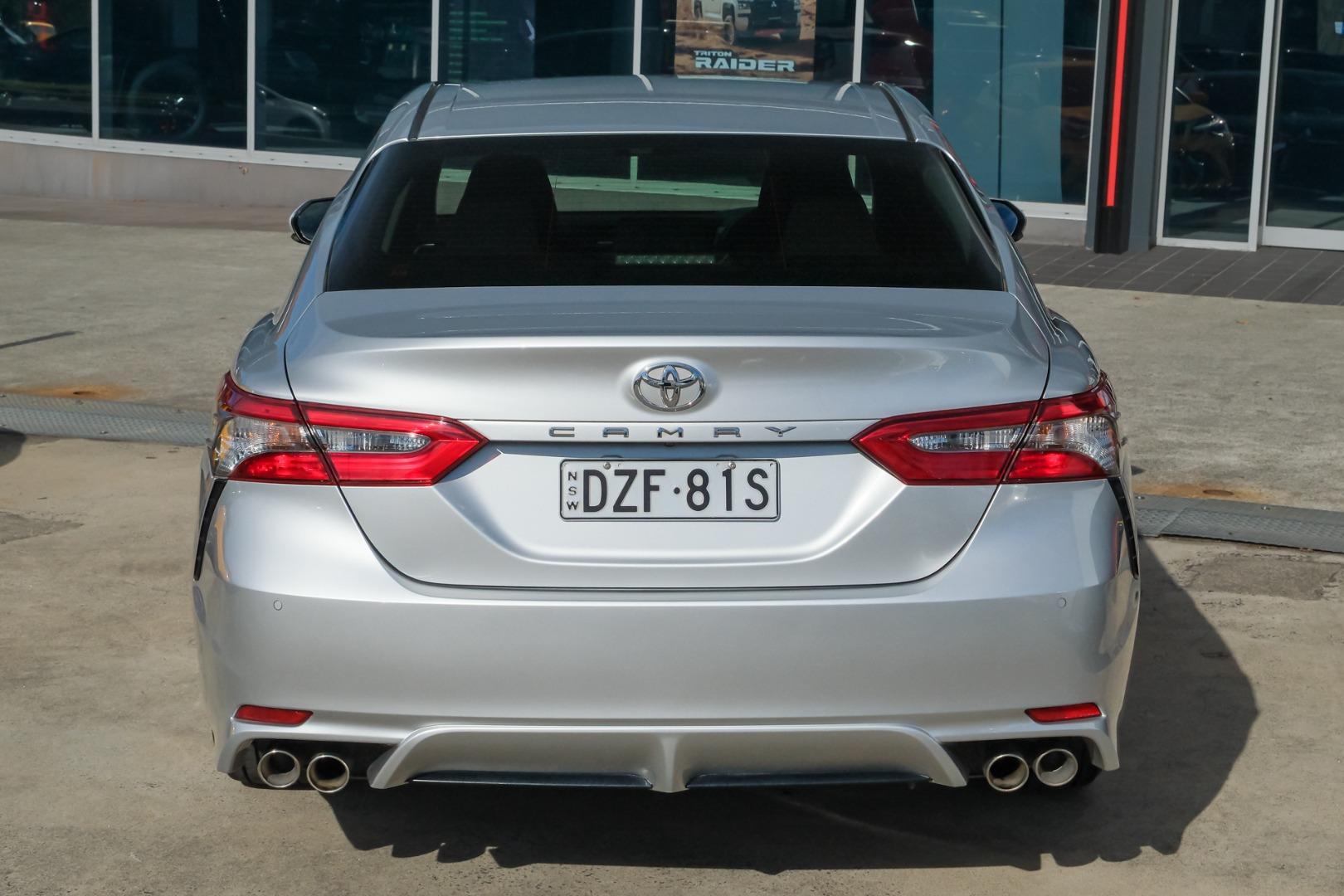 2018 Toyota Camry Ascent Sport in Silver