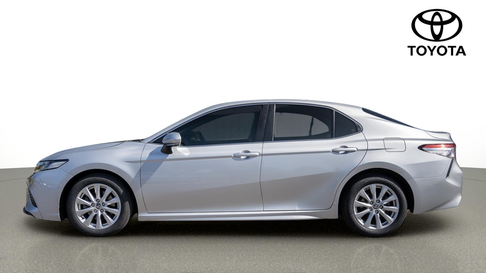 2020 Toyota Camry Ascent Sport in Silver