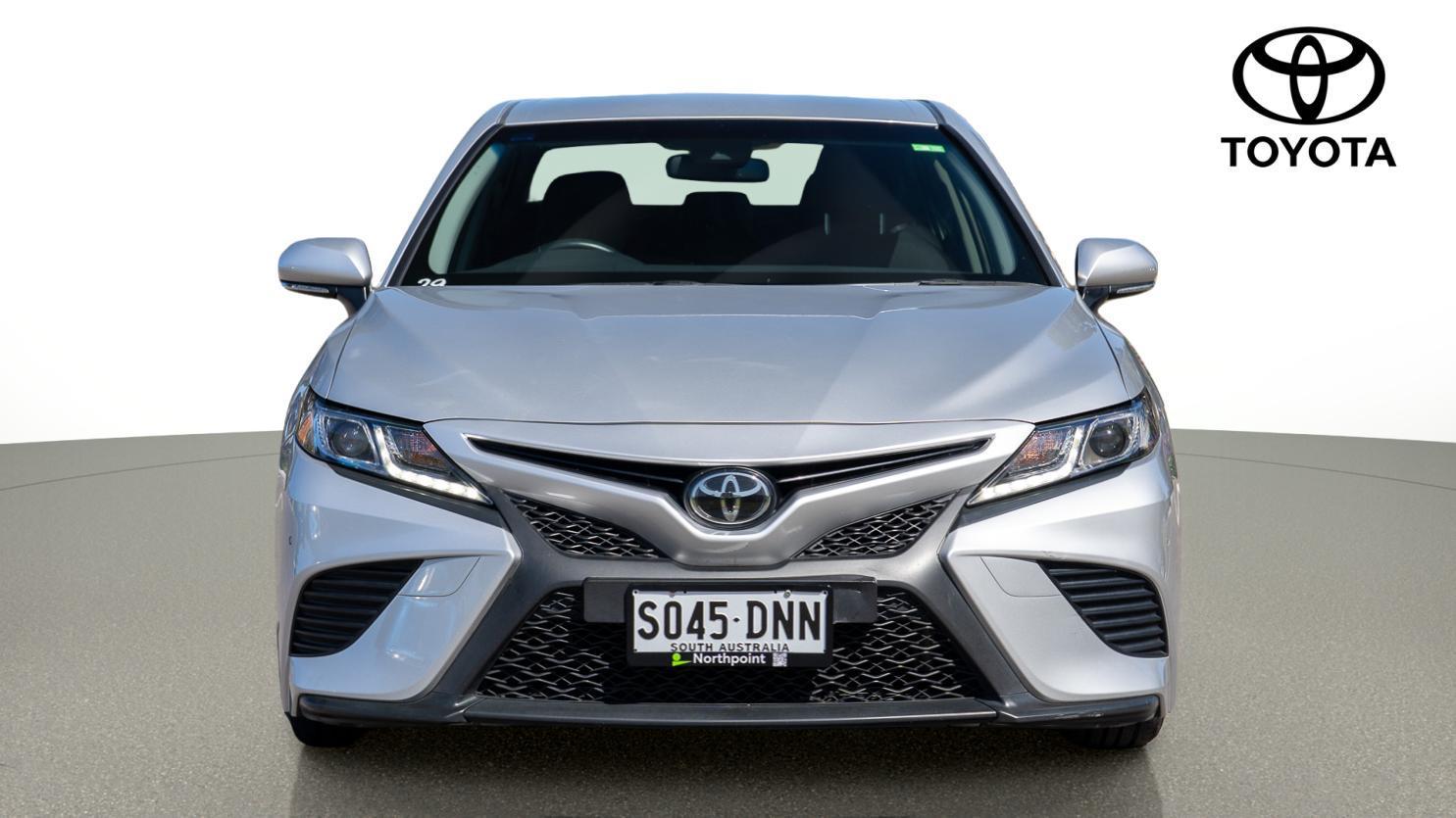2020 Toyota Camry Ascent Sport in Silver