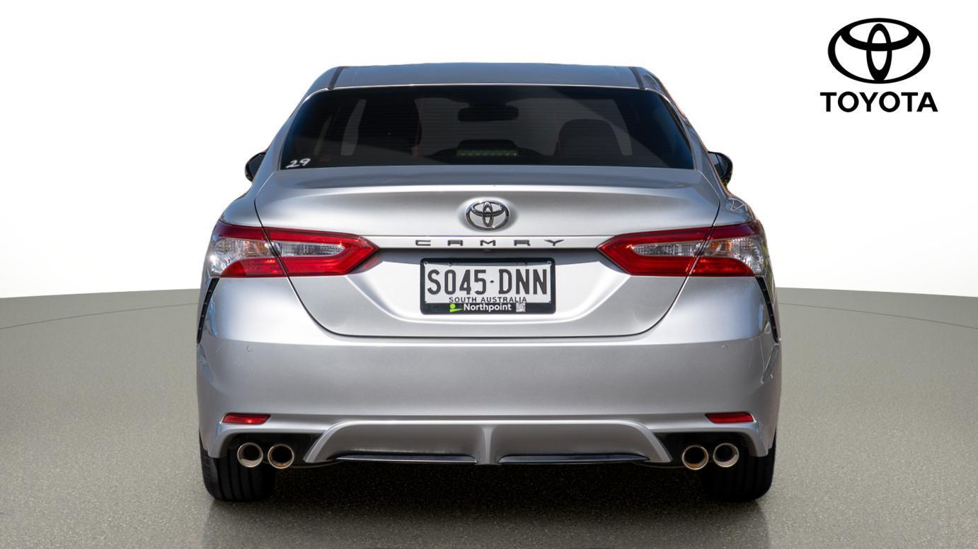 2020 Toyota Camry Ascent Sport in Silver