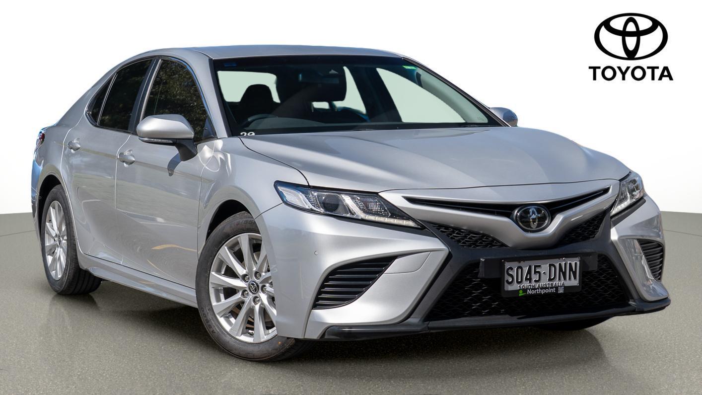 2020 Toyota Camry Ascent Sport in Silver