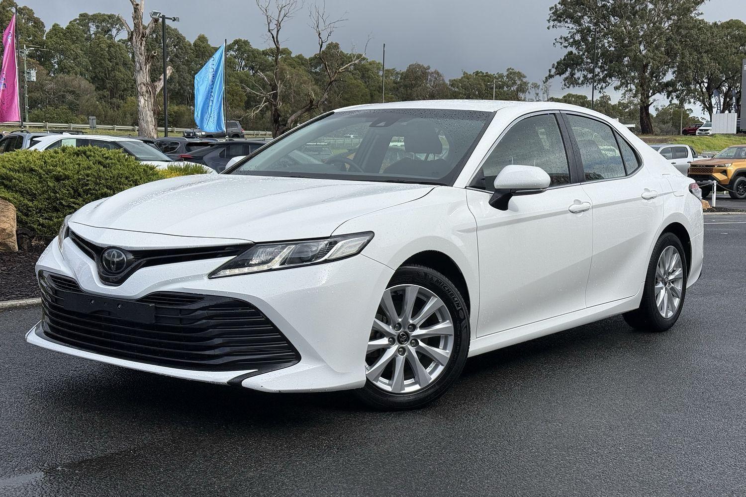 2019 Toyota Camry Ascent in White