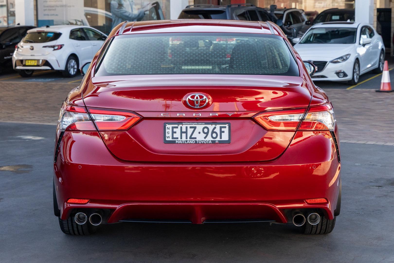 2019 Toyota Camry Ascent Sport in Red