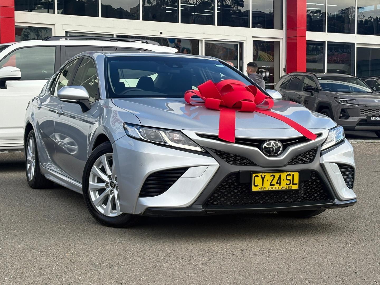 2020 Toyota Camry Ascent Sport in Silver