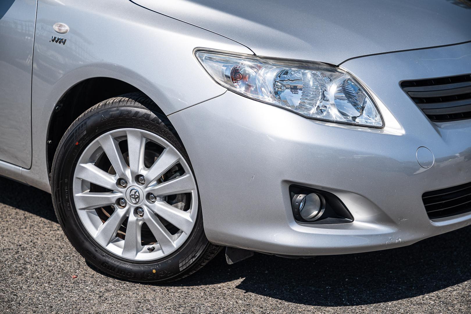 2007 Toyota Corolla Conquest in Silver