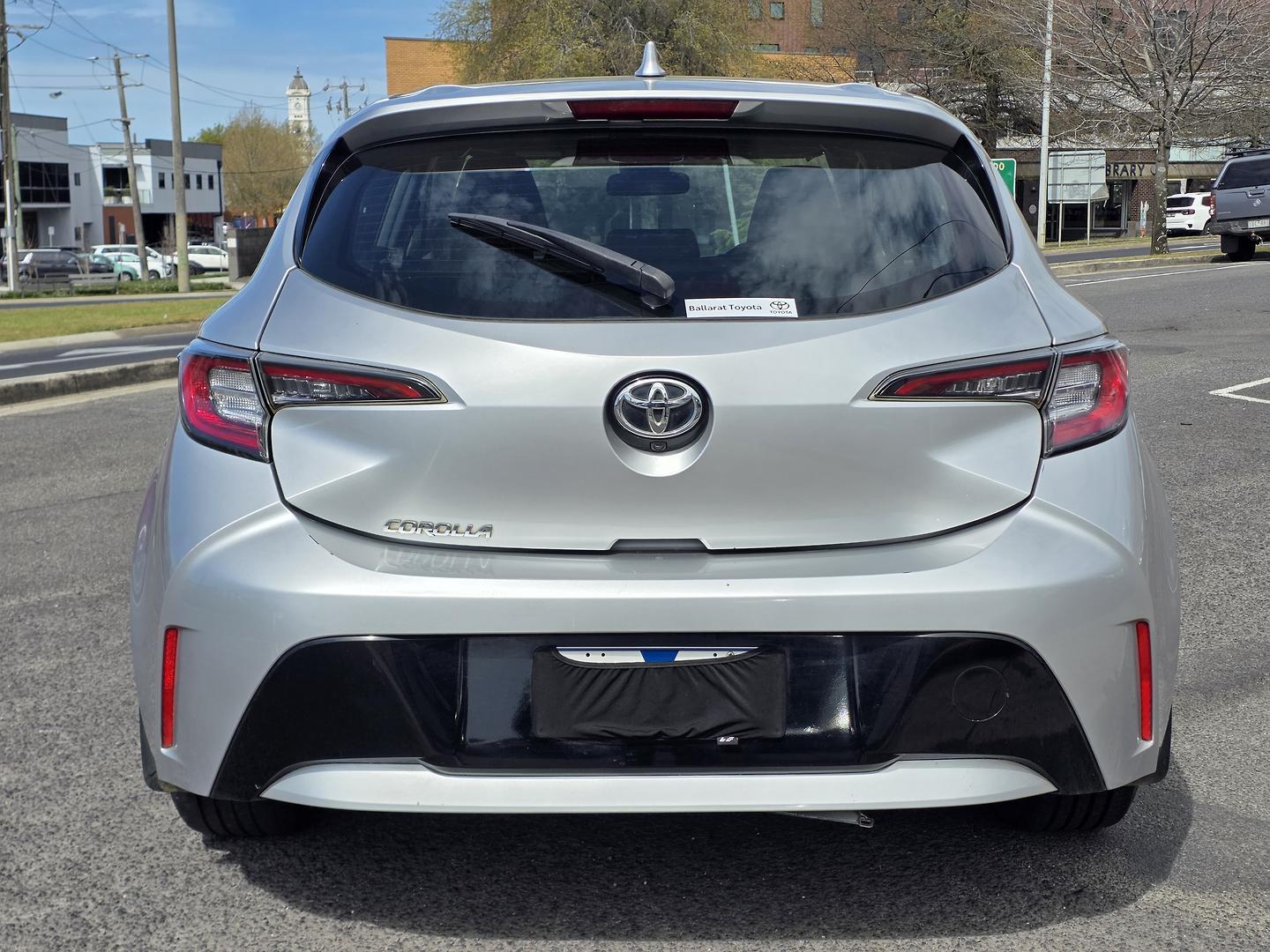2019 Toyota Corolla Ascent Sport in Silver