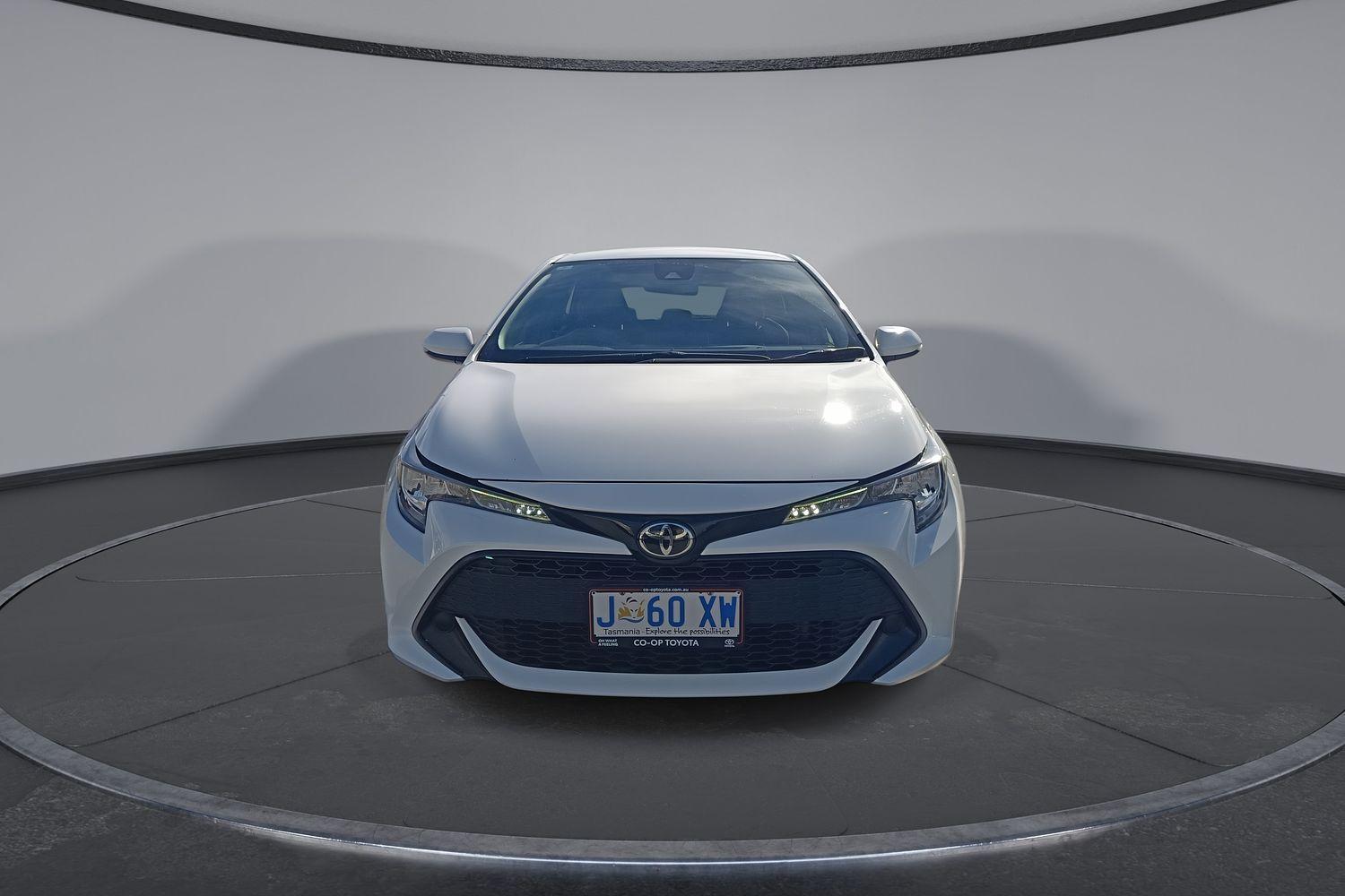 2021 Toyota Corolla Ascent Sport in White