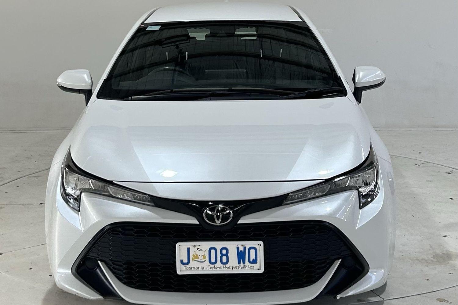 2021 Toyota Corolla Ascent Sport in White